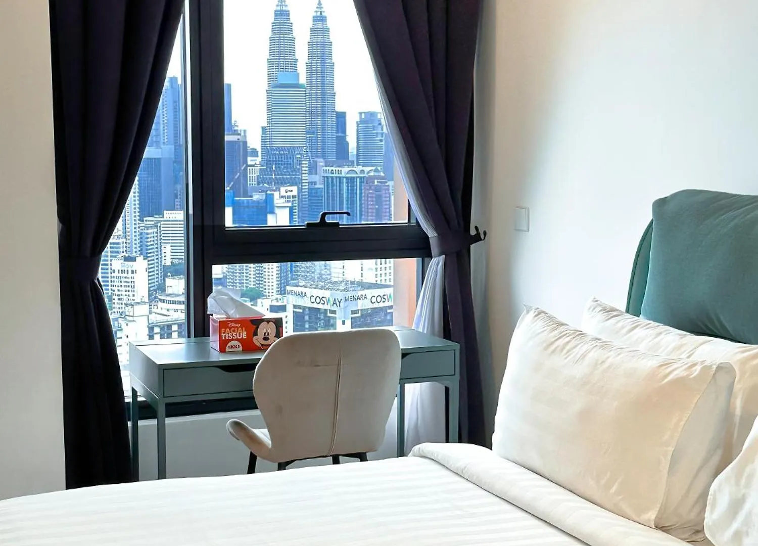Premium Klcc Facing Suite At Bukit Bintang Kuala Lumpur Apartment