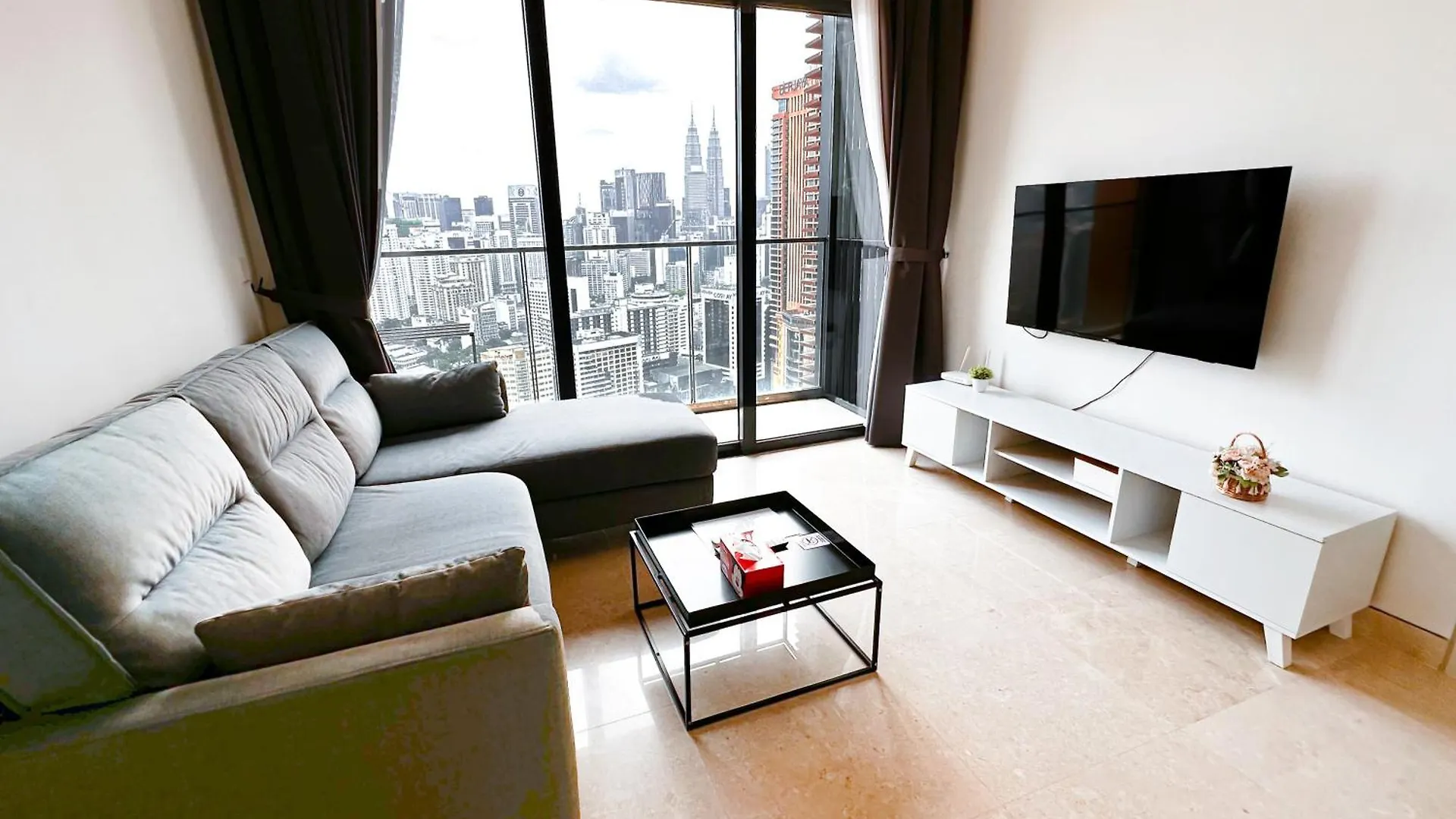 Premium Klcc Facing Suite At Bukit Bintang Kuala Lumpur